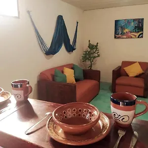 Nudist Habitación en casa particular